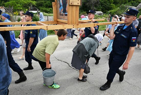 Russia Floods Religious Procession