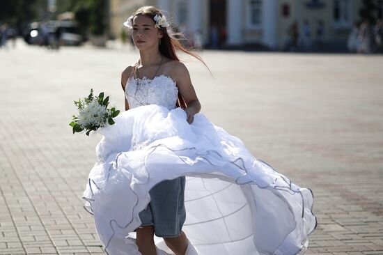 Russia Bride Flashmob