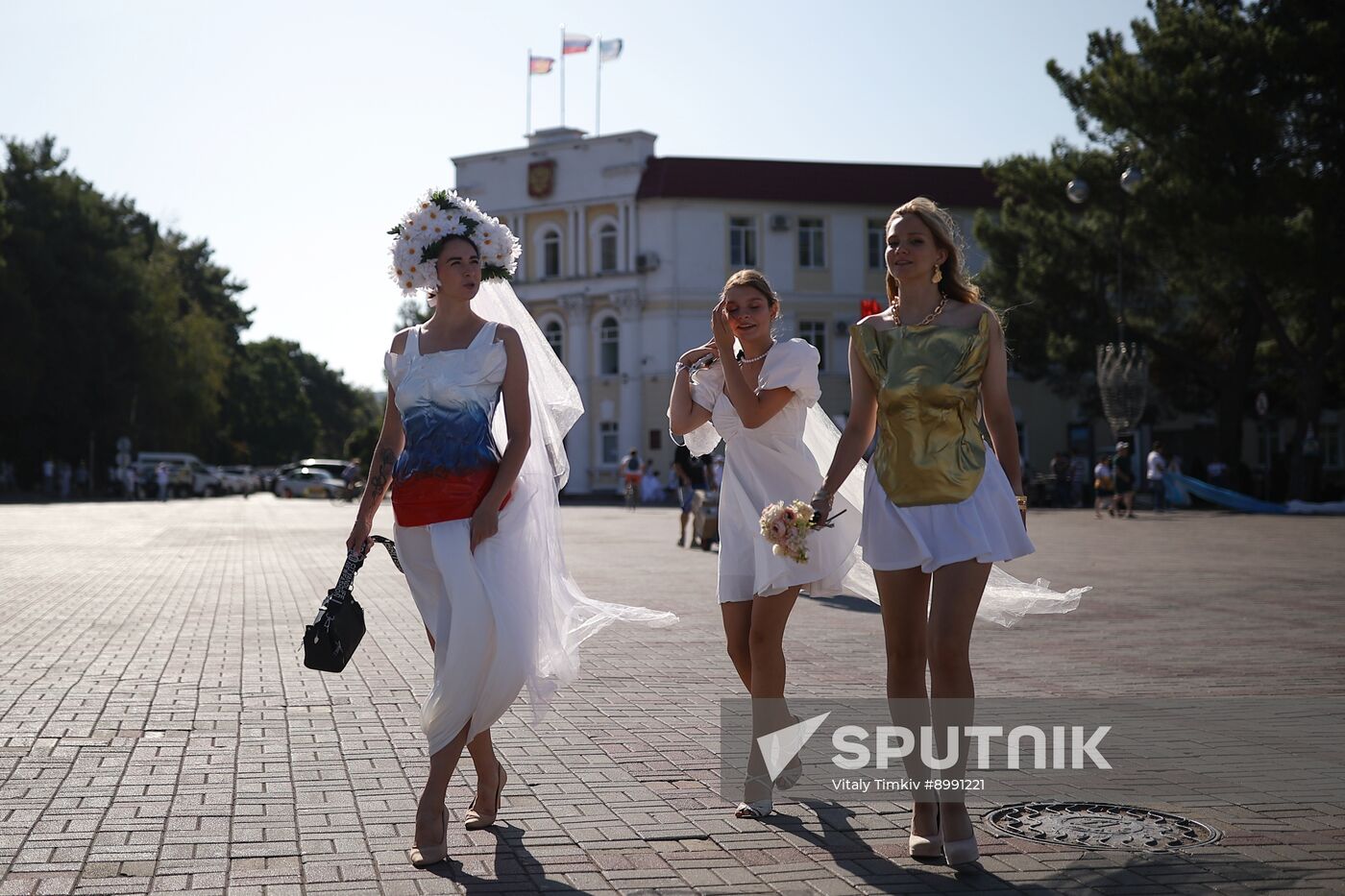 Russia Bride Flashmob