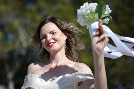 Russia Bride Flashmob