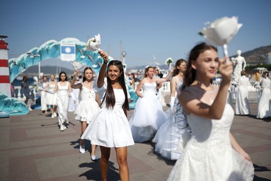 Russia Bride Flashmob