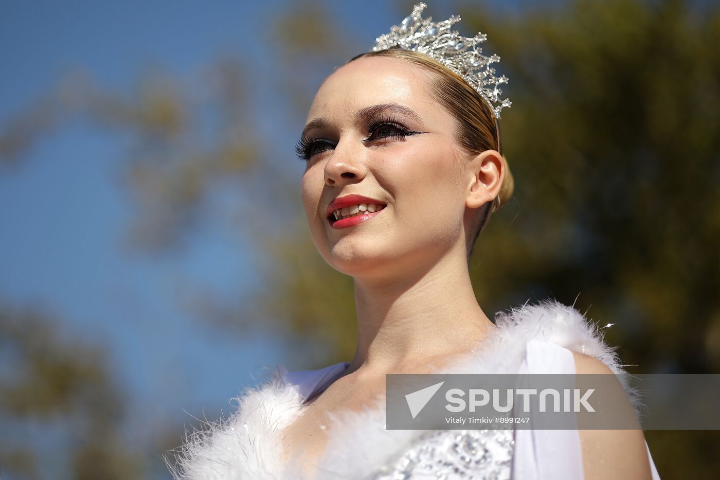 Russia Bride Flashmob