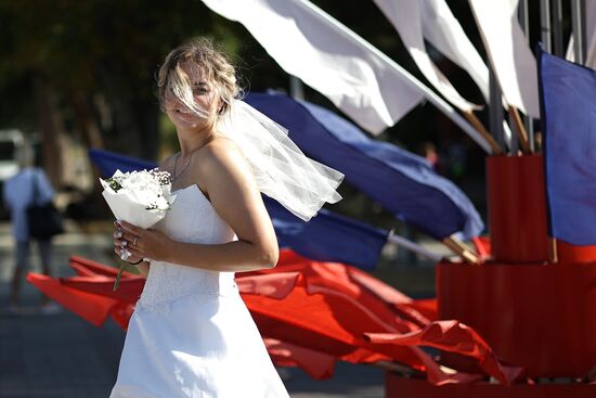 Russia Bride Flashmob