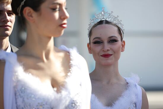 Russia Bride Flashmob