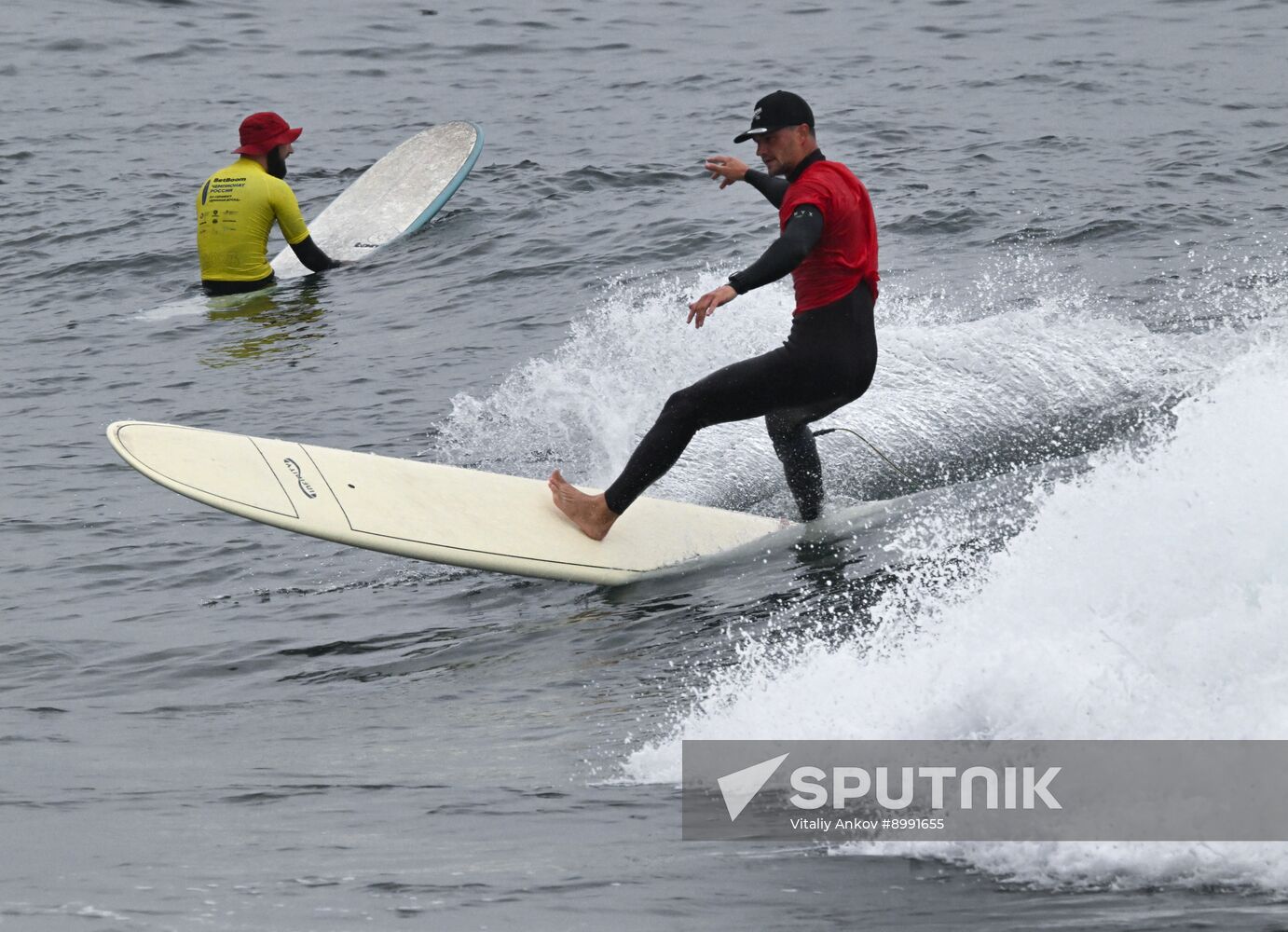 Russia Surfing