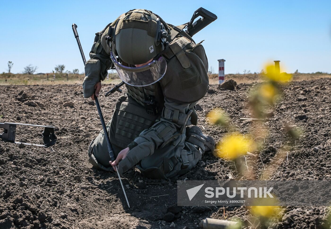 Russia Ukraine Military Operation Sappers Training