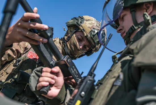Russia Ukraine Military Operation Sappers Training