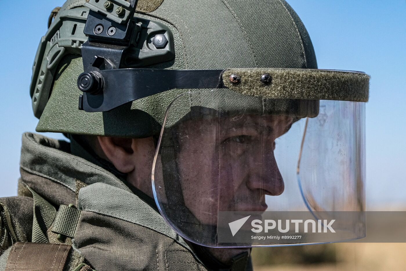 Russia Ukraine Military Operation Sappers Training