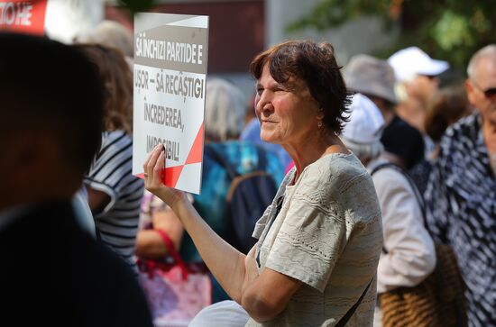 Moldova Pobeda Bloc Restriction