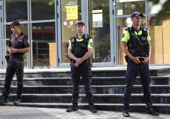 Moldova Pobeda Bloc Restriction