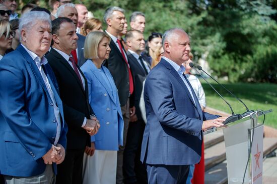 Moldova Parliamentary Election Campaign