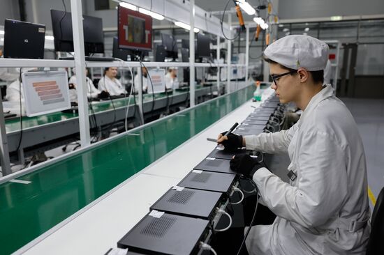Russia Electronics Industry