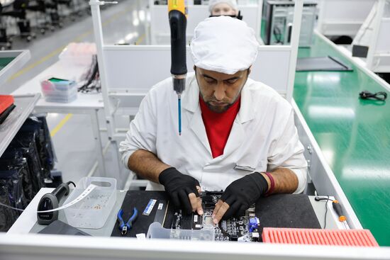 Russia Electronics Industry