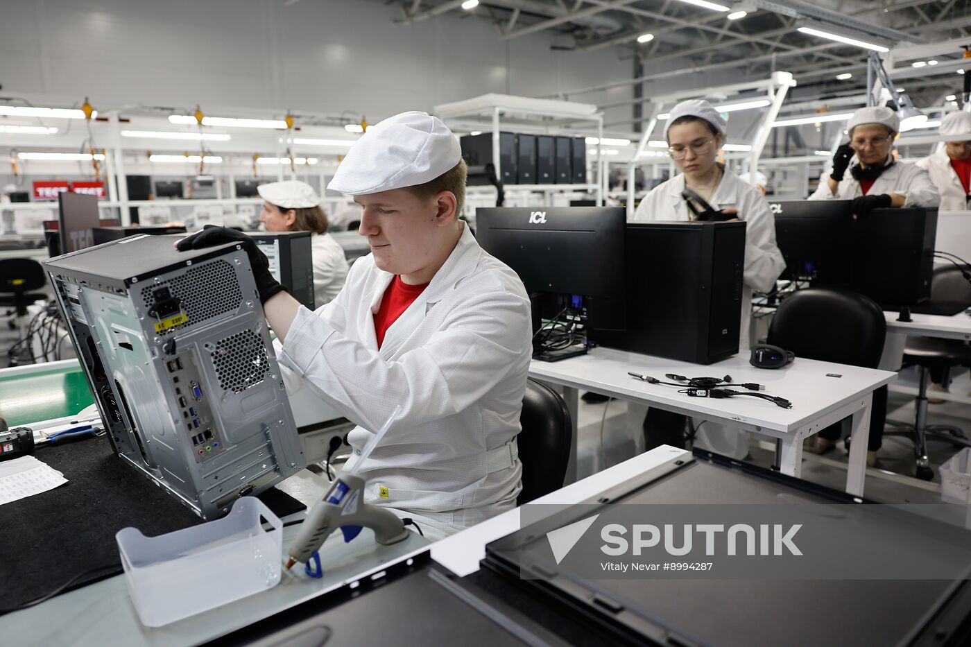 Russia Electronics Industry