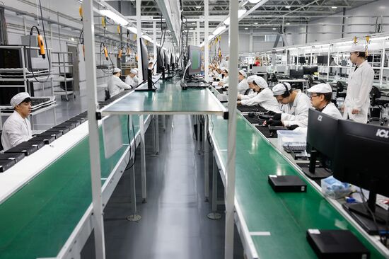 Russia Electronics Industry
