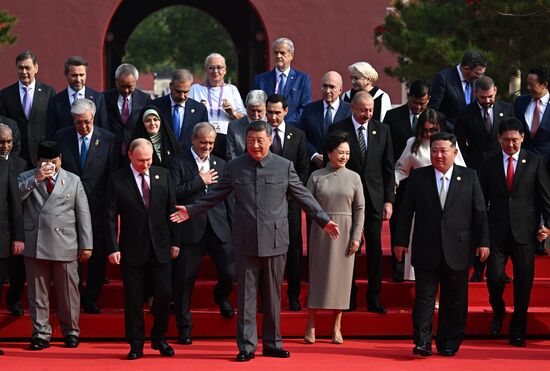 China WWII Victory Parade Delegation Heads