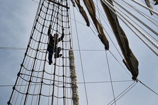 EEF-2025. International Parade of Sails