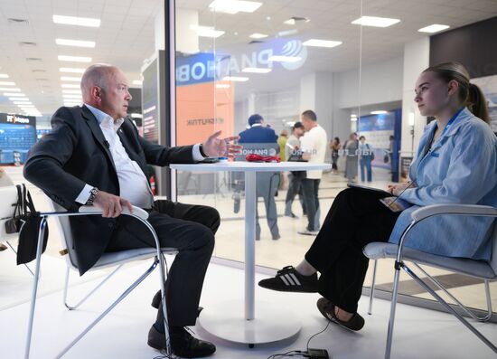 EEF-2025. RIA Novosti and Sputnik Radio stands