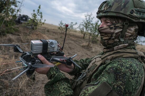 Russia Ukraine Military Operation Assault Units Training
