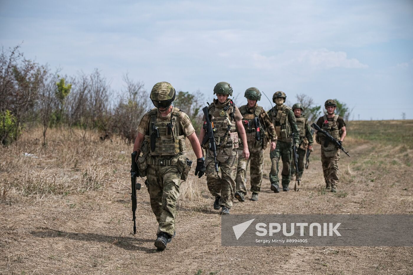 Russia Ukraine Military Operation Assault Units Training