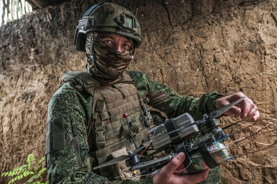 Russia Ukraine Military Operation Assault Units Training