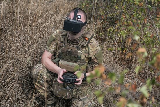 Russia Ukraine Military Operation Assault Units Training