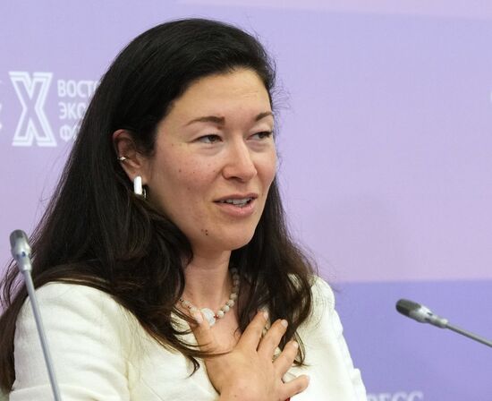 EEF-2025. The Creative Economy: A New Growth Model for the Far East