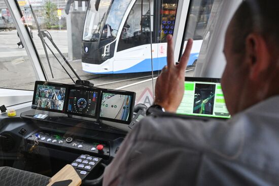 Russia Unmanned Tram