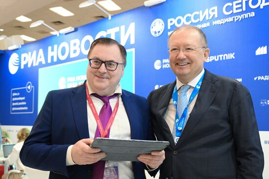 EEF-2025. RIA Novosti and Sputnik Radio stands