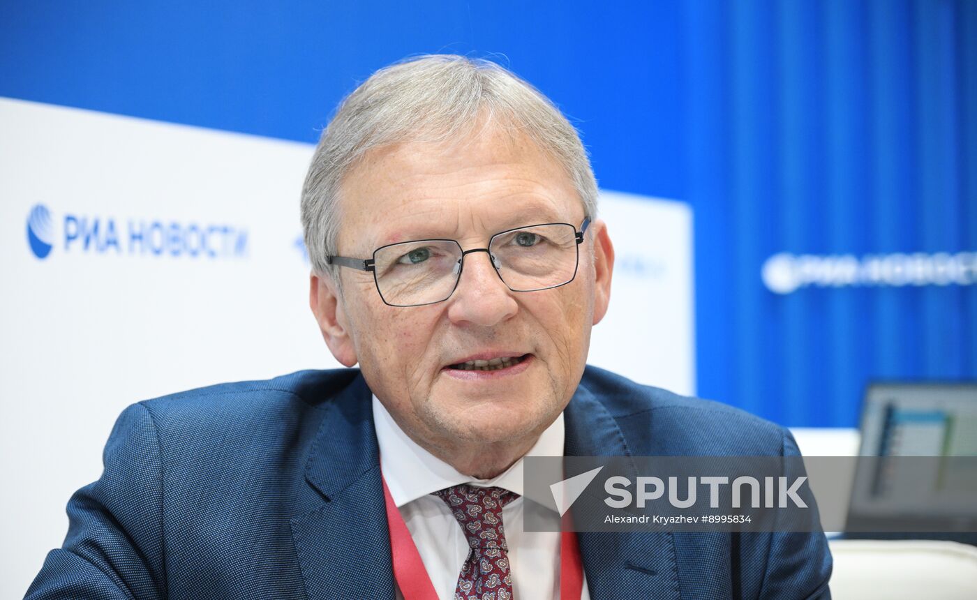 EEF-2025. RIA Novosti and Sputnik Radio stands