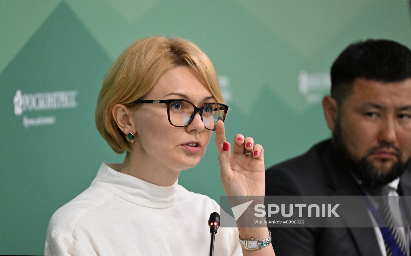 EEF-2025. The Renewal of Far Eastern Cities: Plans and Realization