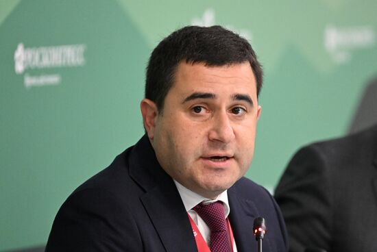 EEF-2025. The Renewal of Far Eastern Cities: Plans and Realization