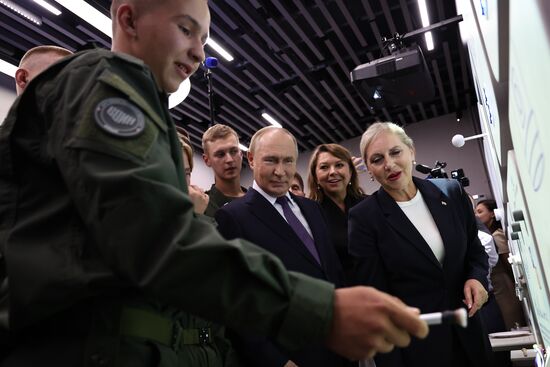 Russia Putin Far Eastern Federal District