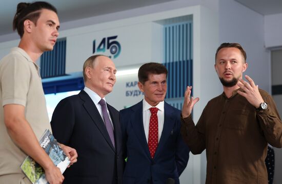 Russia Putin Far Eastern Federal District
