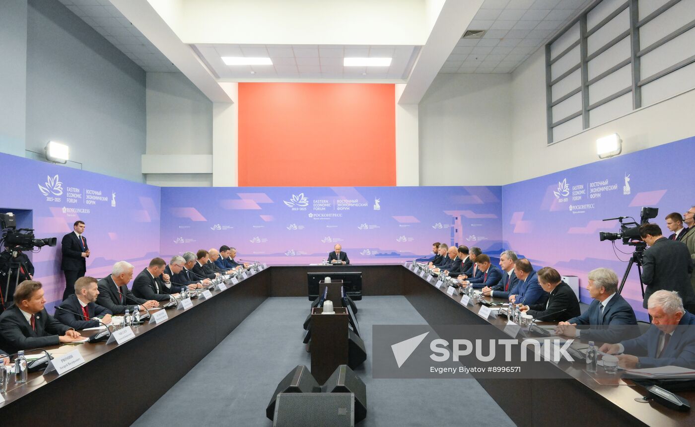 Russia Putin Far Eastern Federal District