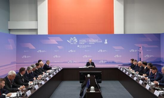 Russia Putin Far Eastern Federal District