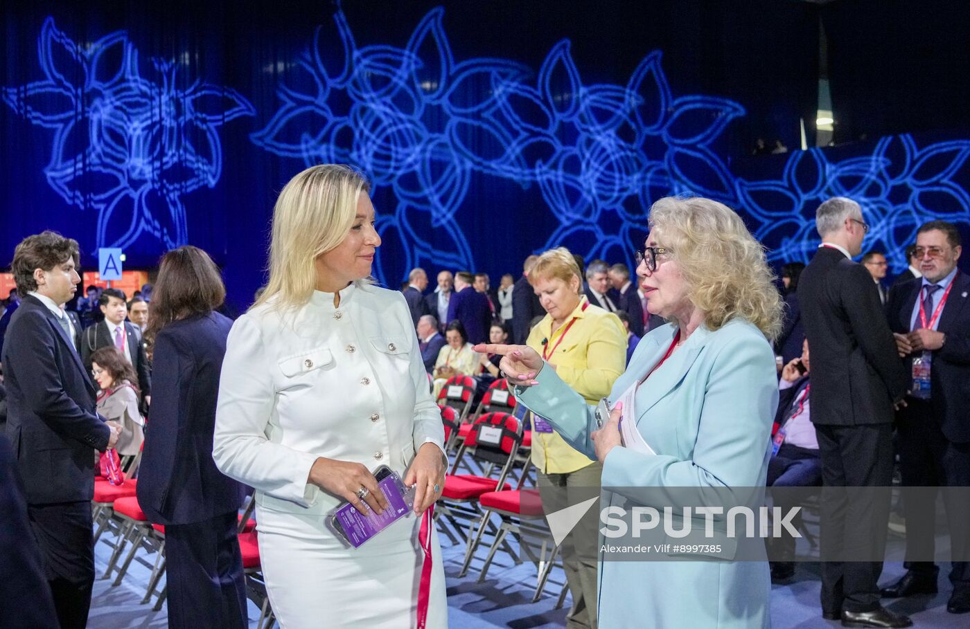 EEF-2025. Plenary Session. Guest Arrival