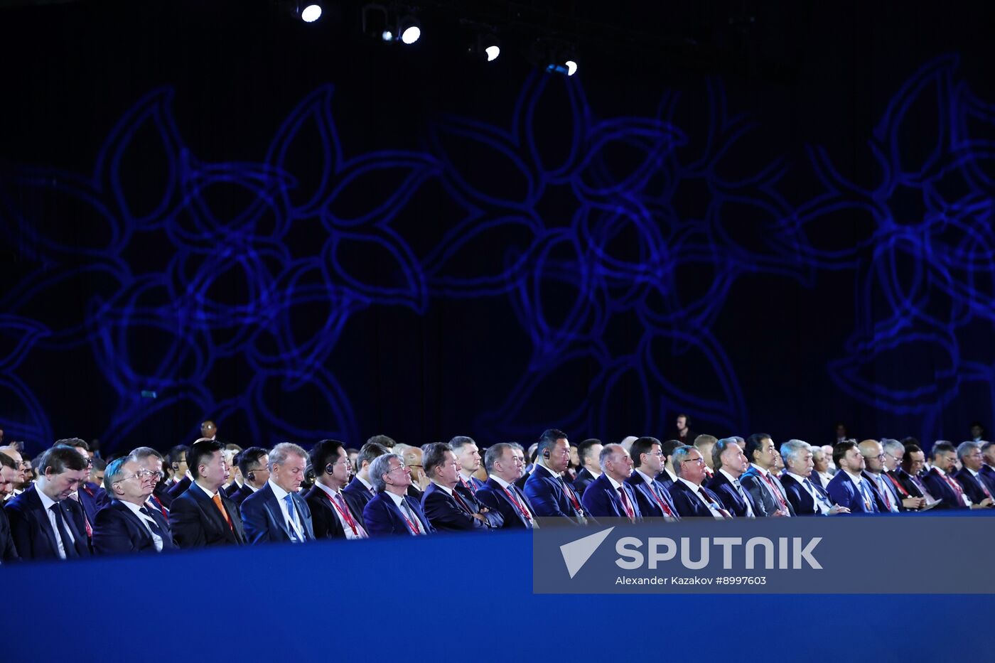 EEF-2025. Plenary Session