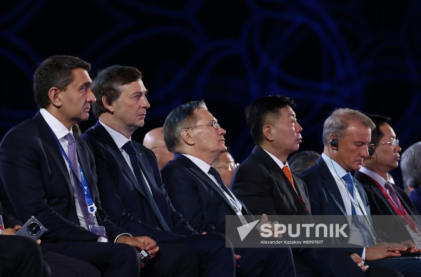 EEF-2025. Plenary Session