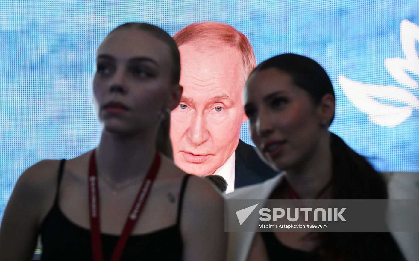 EEF-2025. Plenary Session. Broadcast