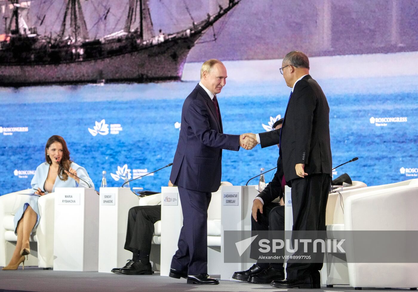 EEF-2025. Plenary Session