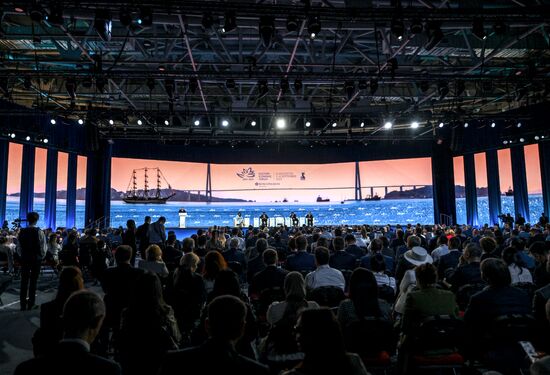 EEF-2025. Plenary Session