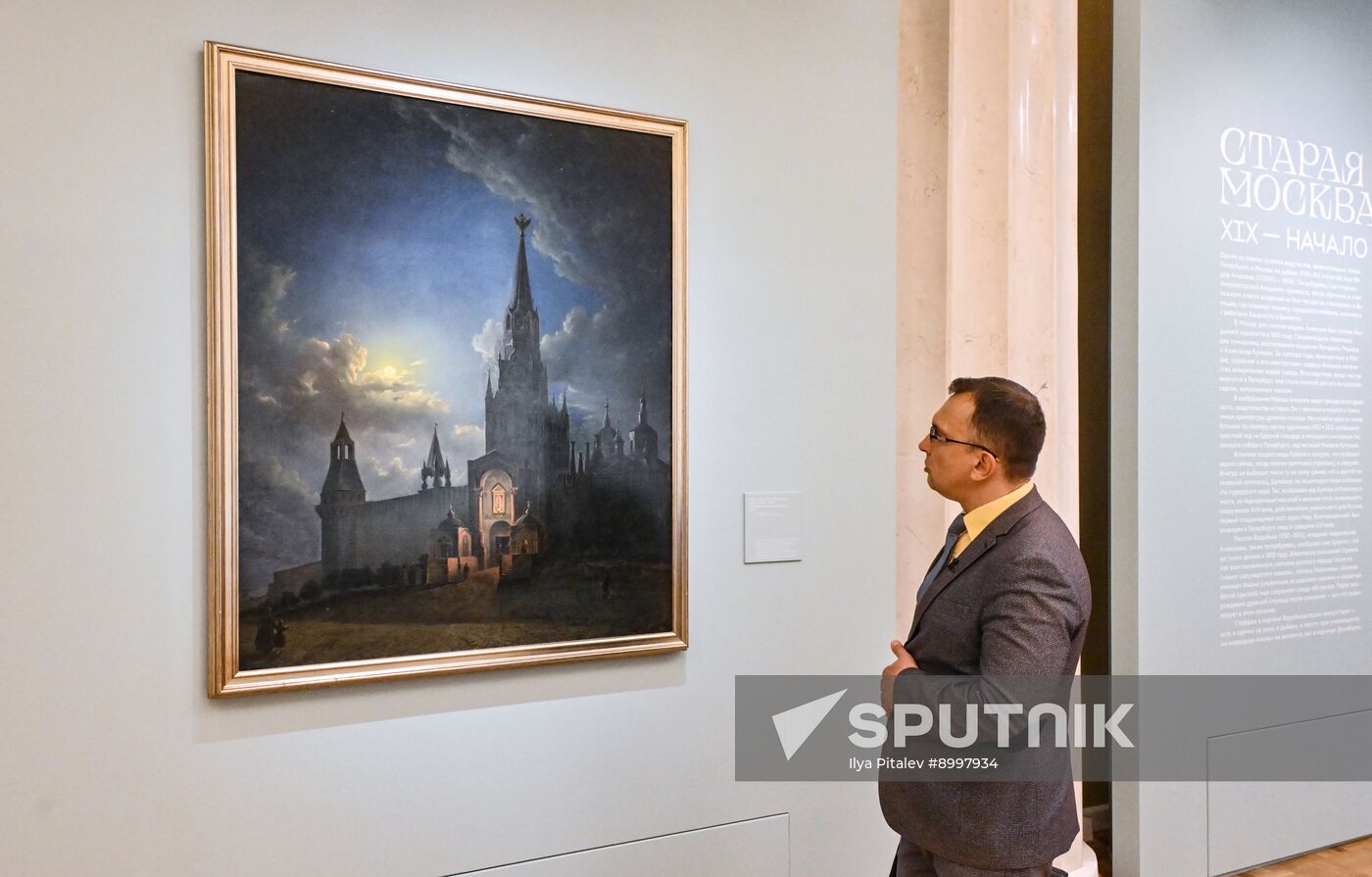 Russia Art Moscow Exhibition