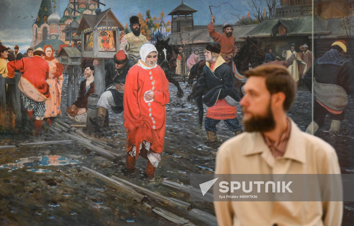 Russia Art Moscow Exhibition