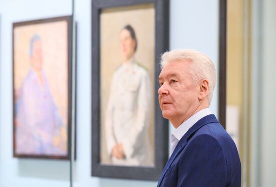 Russia Art Moscow Exhibition