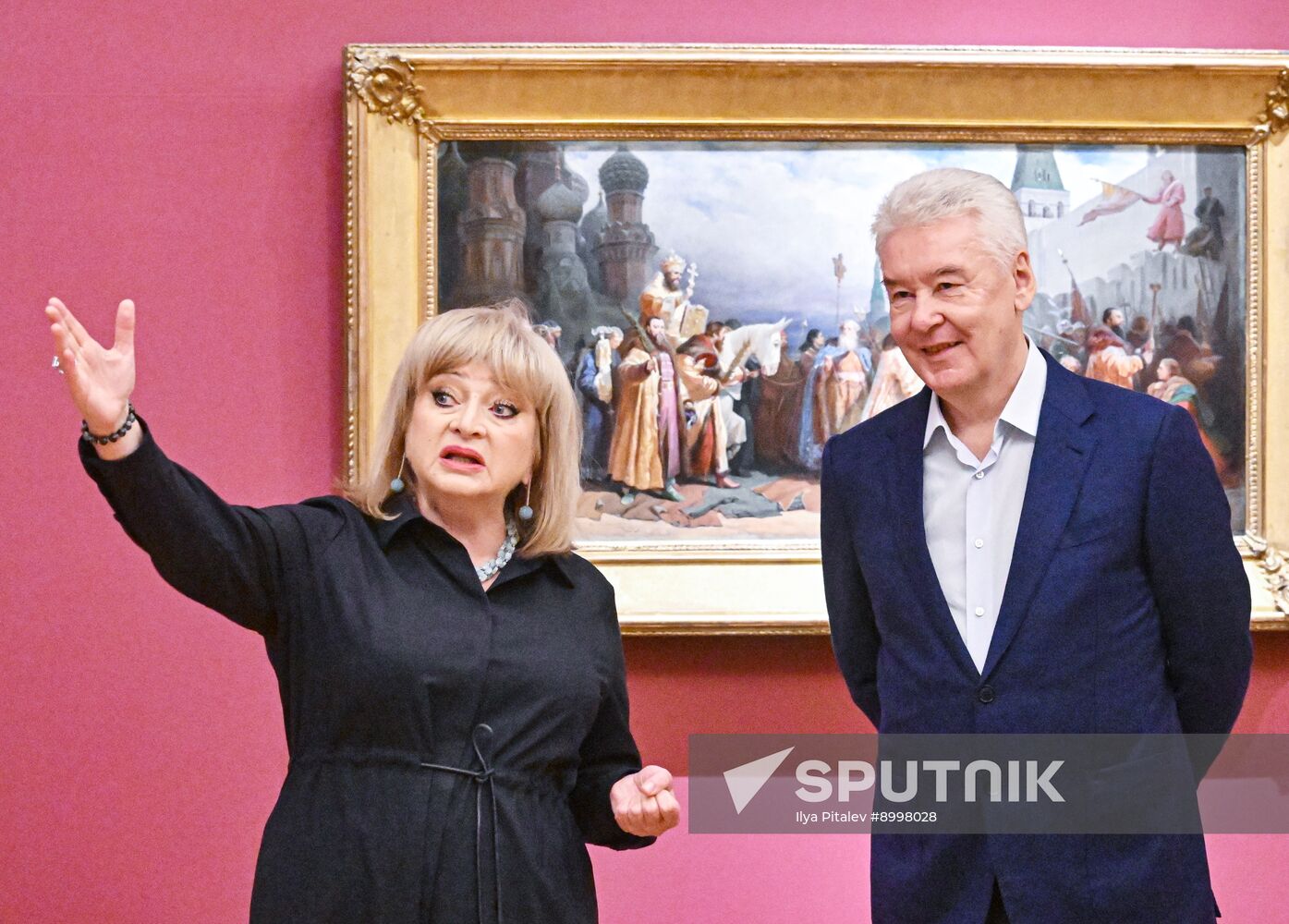 Russia Art Moscow Exhibition