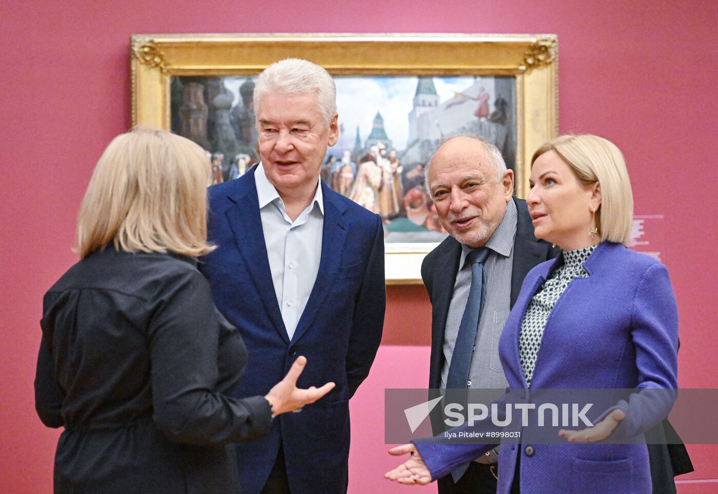 Russia Art Moscow Exhibition