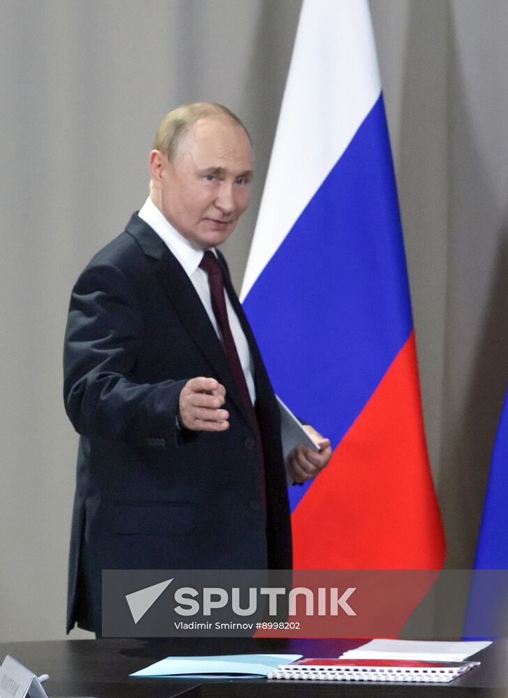Russia Putin Volga Federal District