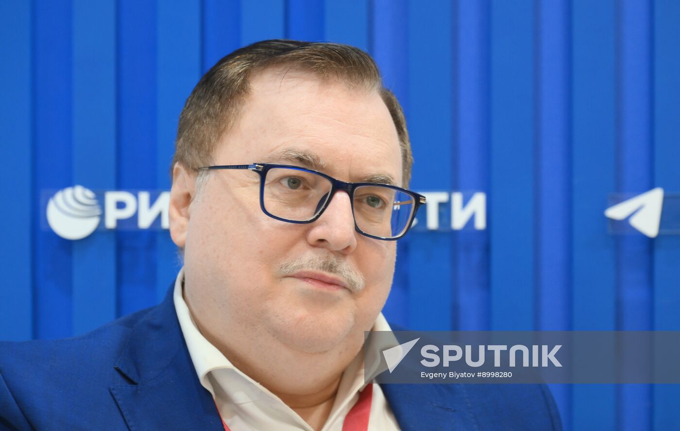 EEF-2025. RIA Novosti and Sputnik Radio stands