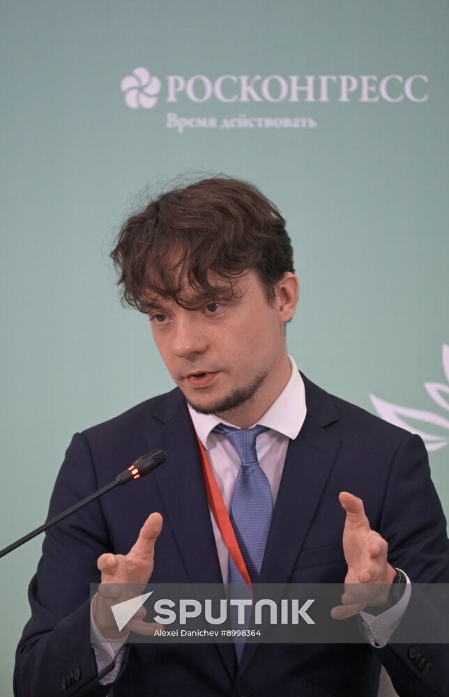 EEF-2025. The Regions of the Future: Accepting the Challenge Presented by Science and Technology